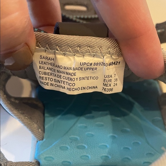 Eddie Bauer Gray and Blue Sarah Sandals Size 7 - Picture 8 of 8